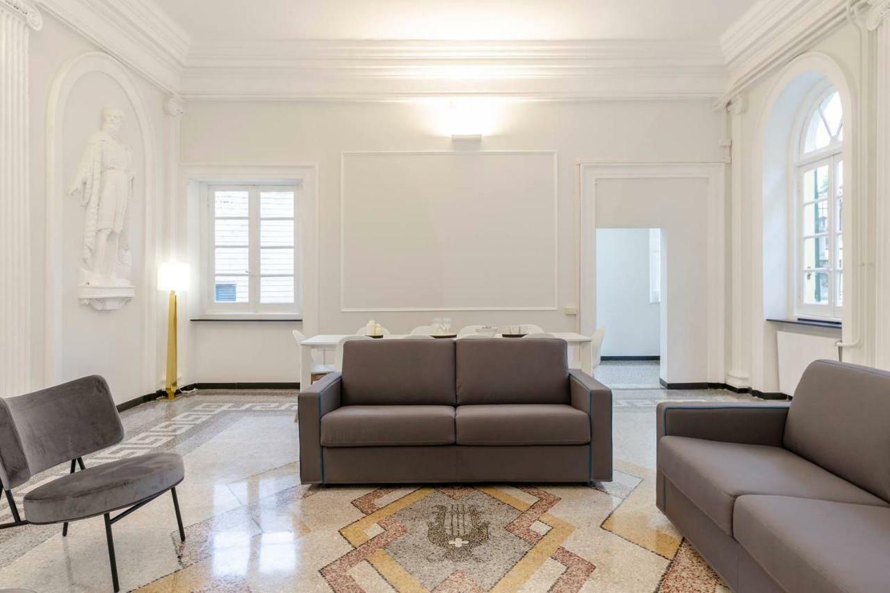 Appartamento Joivy Elegant Flat For 7, In The Heart Of Genova Esterno foto