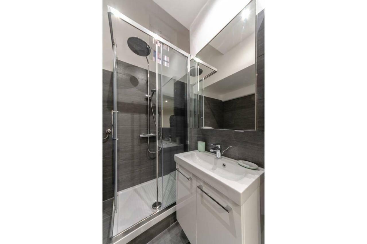 Appartamento Joivy Elegant Flat For 7, In The Heart Of Genova Esterno foto